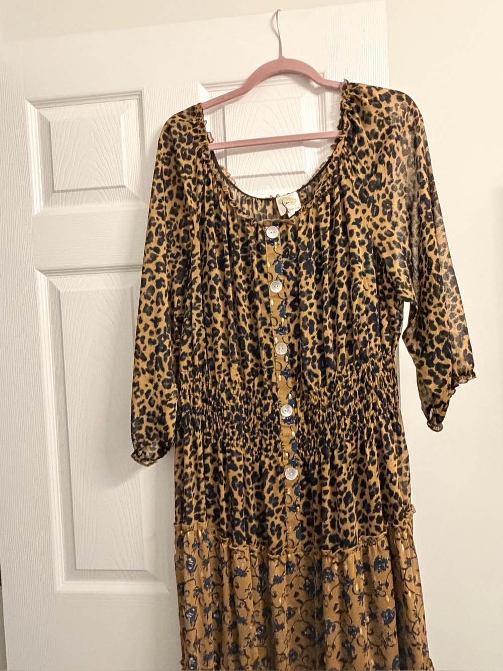 Leopard Print Button-Front Women’s Dress in Tan and Black